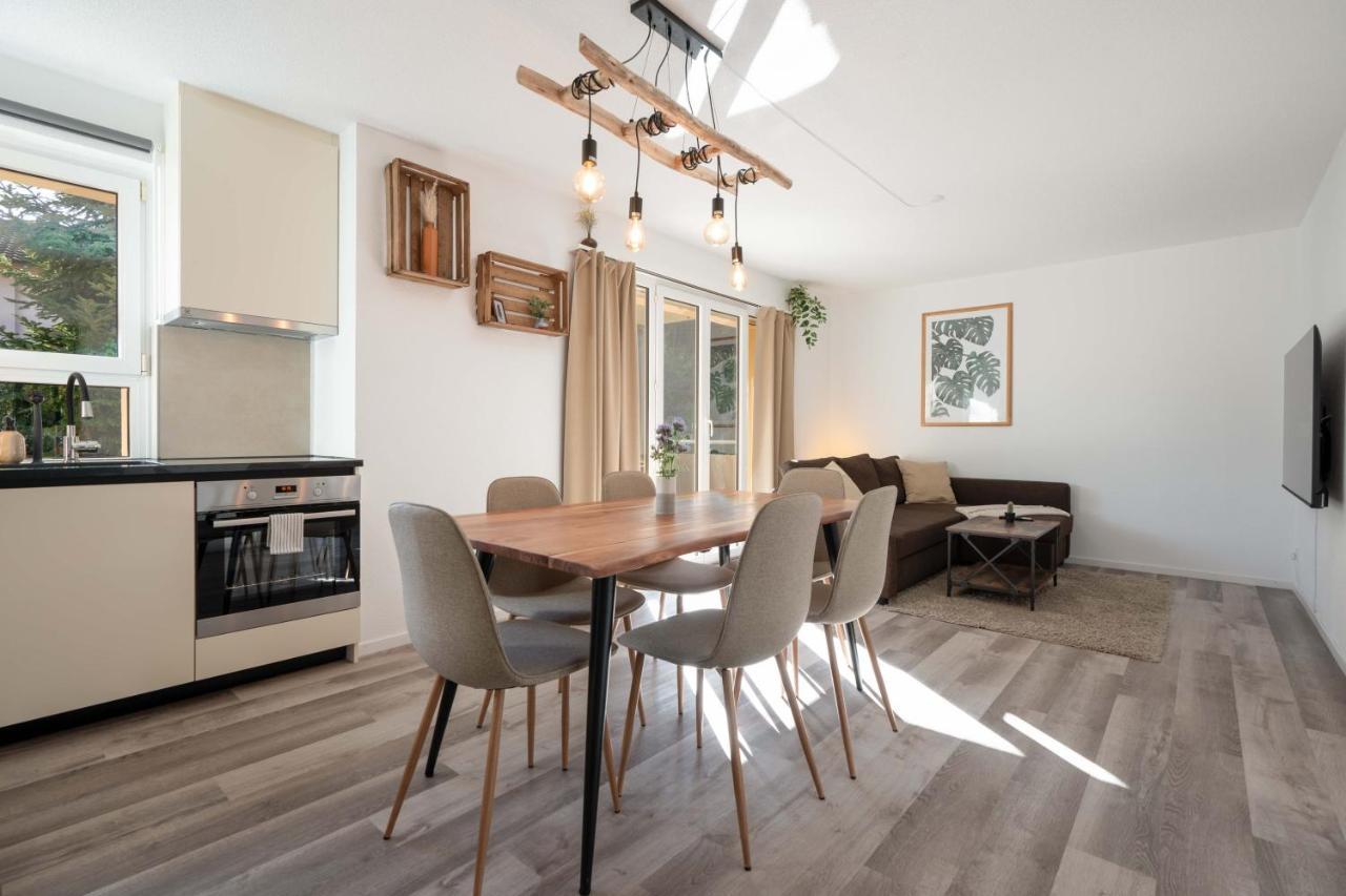 Moderne Wohnung Mit Parkplatz Ostermundigen Esterno foto
