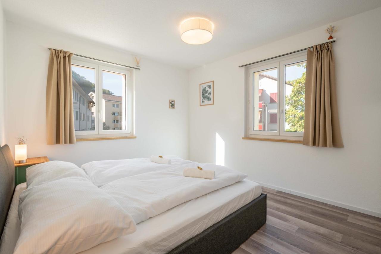 Moderne Wohnung Mit Parkplatz Ostermundigen Esterno foto